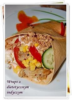 Wraps z dietetycznym indyczym mięsem i warzywami