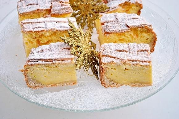Waniliowy sernik w półkruchym cieście