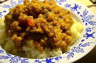 Dhal z grochu i innych składników