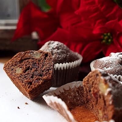 Muffinki świąteczne z marcepanem i żurawiną