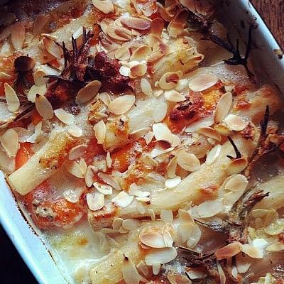 Zapiekanka z czarnym korzeniem, który tak naprawdę jest biały