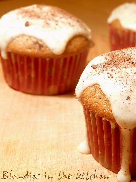 Wyjątkowe muffiny piernikowe z polewą - gingerbread cupcakes