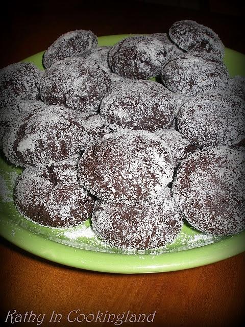 Kokosowe crinkles oszukańcze ciastka na święta