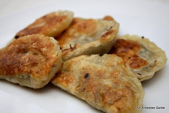 Pierogi z grzybami i kapustą