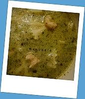 Zupa ziemniaczana z pesto i krewetkami