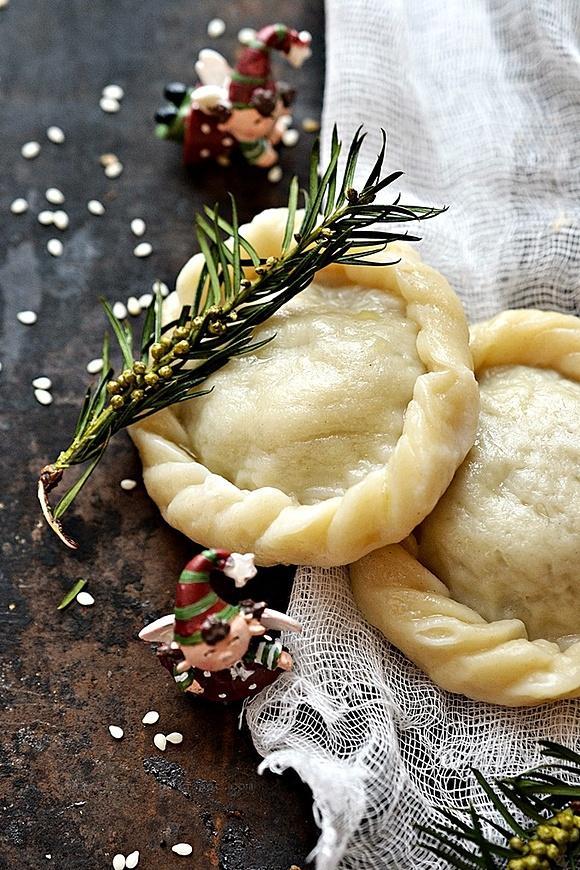 Pierogi z kapustą i grzybami