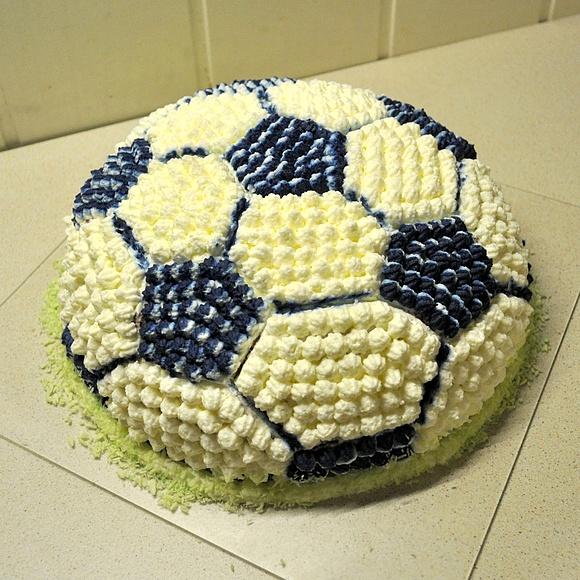 Tort piłka na sportowe okazje