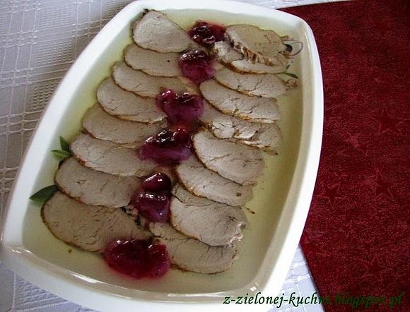 Pieczona polędwiczka w galarecie