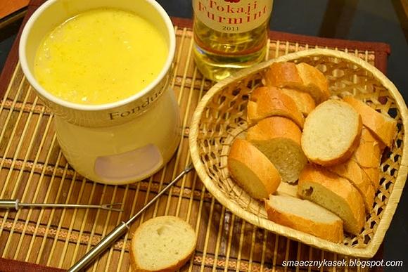 Imprezowe fondue serowe