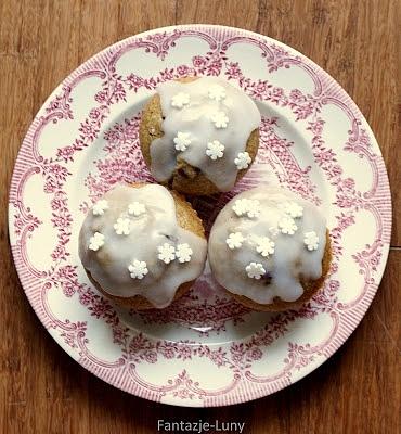 Zdrowe muffiny z żurawiną i morelami na Sylwestra