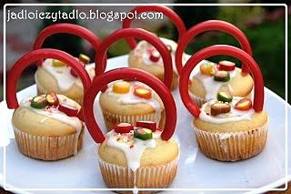 Mufinkowe koszyczki na wielkanoc i kinder bal