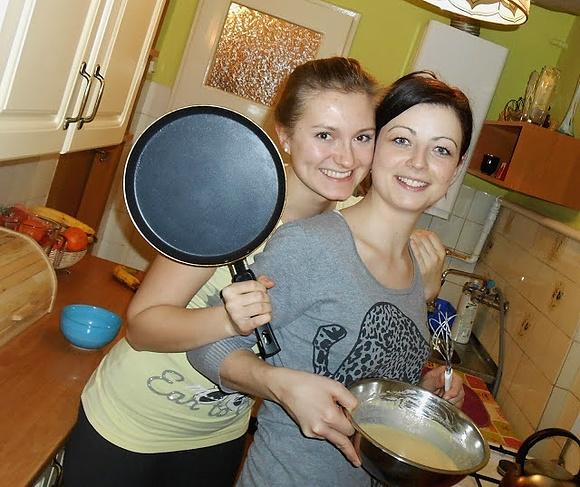 Pożegnalne naleśniki razowe z malinami