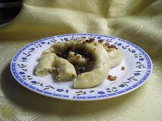 Pierogi wężowe z ruskimi nadzieniem - propozycja podania i smażenie