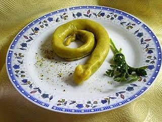Pierogi wężowe – instrukcja wykonania