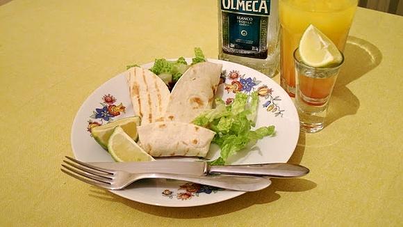Burrito z wołowiną i czarną fasolą