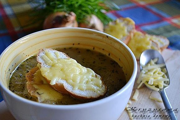 Francuska zupa cebulowa