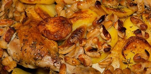 Casserole z kurczakiem, ziemniakami i fasolką