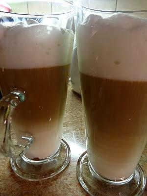 Waniliowe latte z lodami