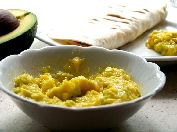 Z awokado czy z awokadem Guacamole z mango