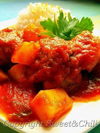 Meksykańskie pulpeciki z nachos w pikantnym sosie