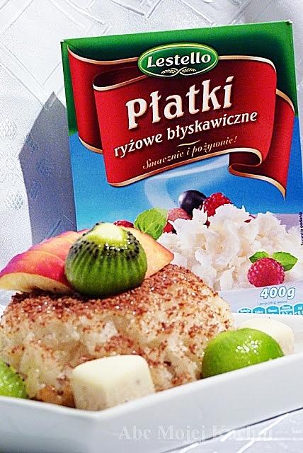Ryżowa babeczka z płatkami ryżowymi