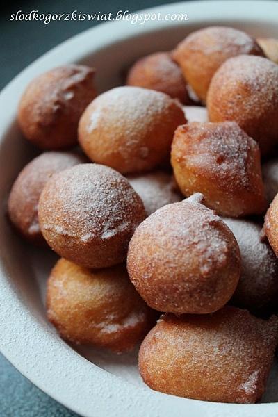 Baci di ricotta kulinarne na karnawał z serem ricotta