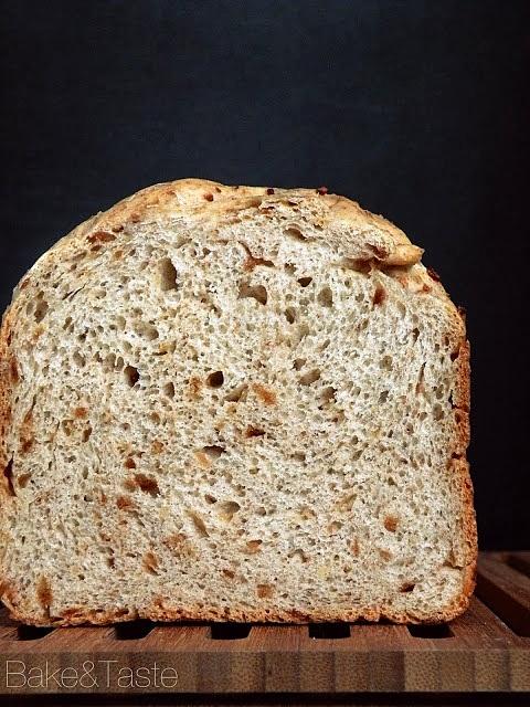Chleb ze smażoną cebulką