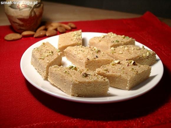 Mleczne barfi przepis na indyjską słodycz