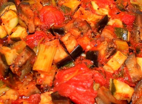 Ratatouille - pieczony aromatyczny warzywny danie