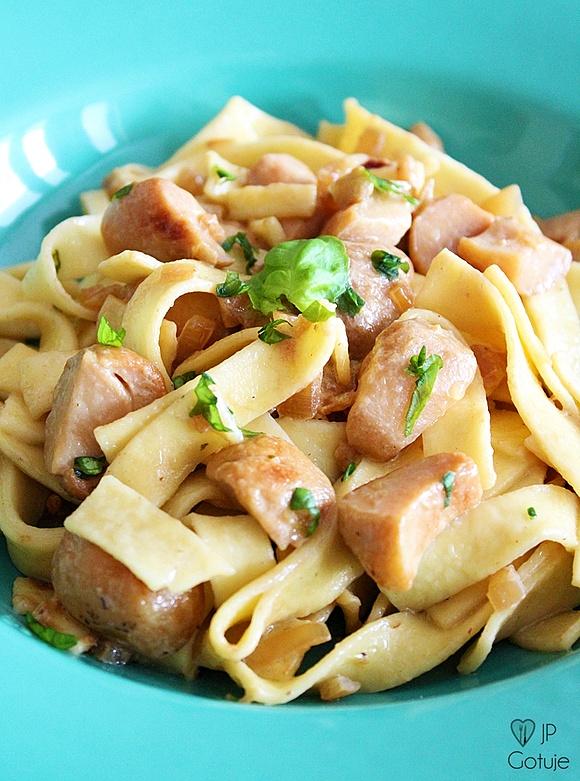 Tagliatelle z borowikami i śmietaną
