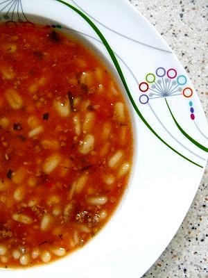 Fuzja smaków: turecka pomidorówka z polską zacierką
