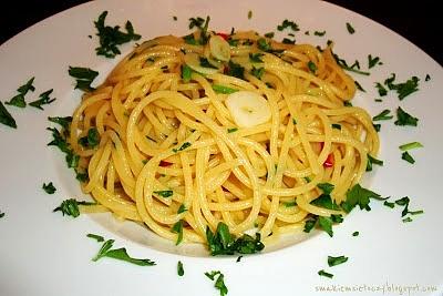 Spaghetti aglio, olio e peperoncino