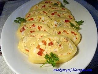 Serowe roladki z papryką