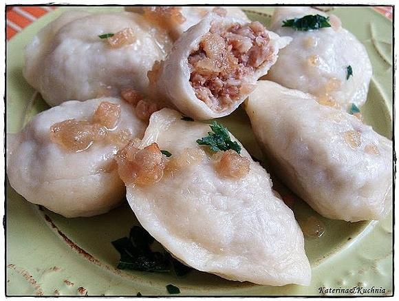 Pierogi z kaszą gryczaną i twarogiem