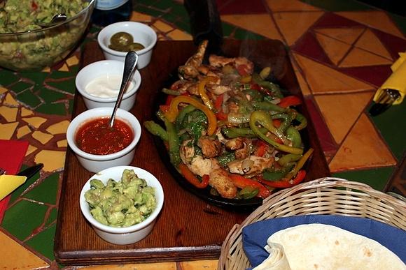 Fajita z kurczakiem - przepis restauracji blue cactus