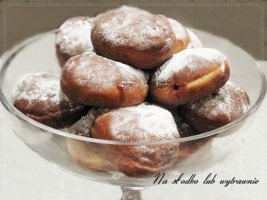 Luksusowe pączki z żółtek i masła
