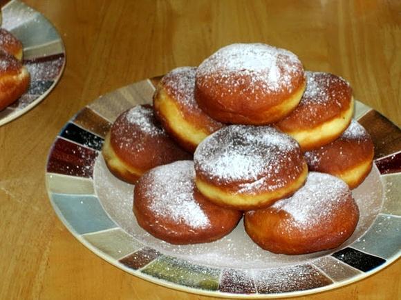Pyszne pączki z dodatkiem ziemniaków