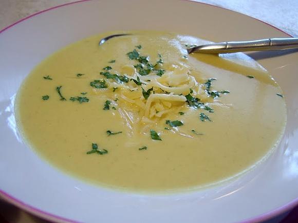 Zupa krem cebulowo imbirowa z curry