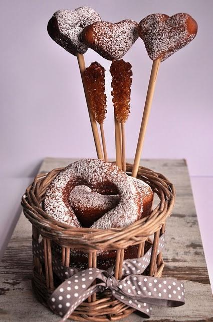Oponki od serca - pączki na tłusty czwartek i Walentynki