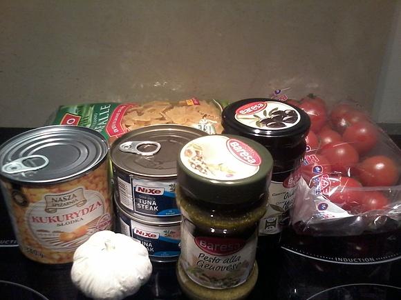Makaron z pesto i tuńczykiem ekspresowy obiad