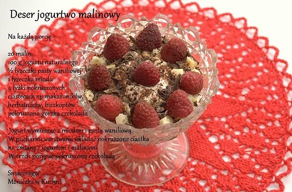 Jogurtowo malinowy deser z czekoladą i ciasteczkami