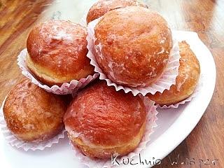 Pączki na karnawał z skórką cytrynową wanilią i rumem