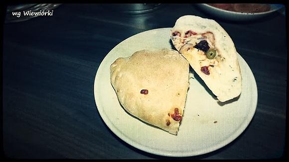 Calzone na sobotę – alternatywa dla pizzy