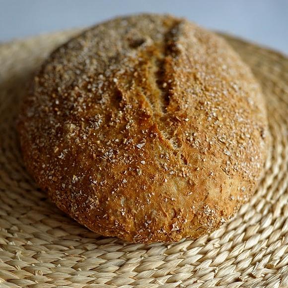 Chleb z garnka żeliwnego