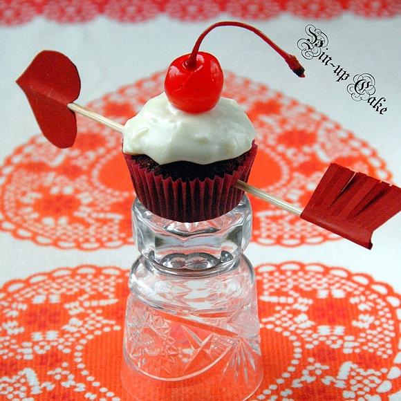 Babeczki Red Velvet walentynkowe