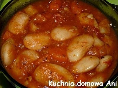 Duszona fasola molowa