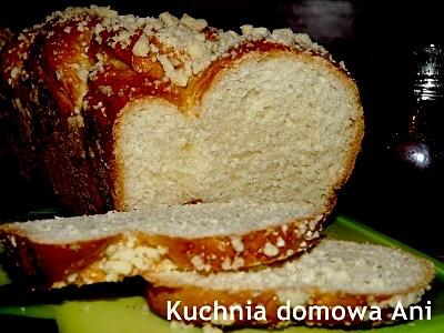 Chałka z kruszonką - domowy wypiek mięciutki i aromatyczny