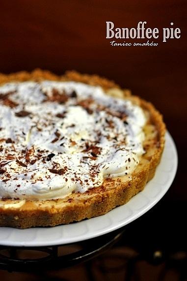 Banoffee pie – słodki deser z bananami i kajmakiem