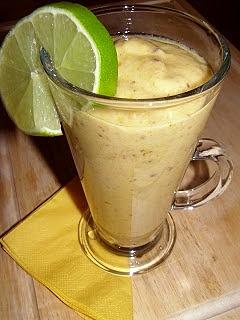 Zespół zgrany - mango, śliwki i banany