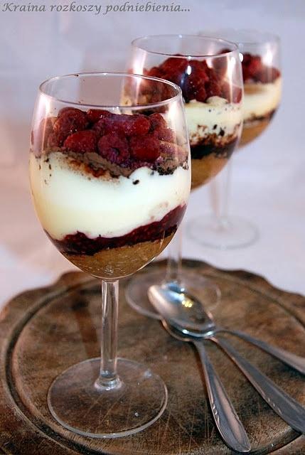 Tiramisu z malinami
